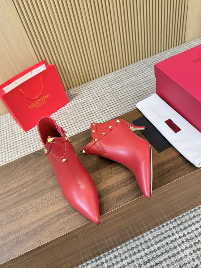 Valentino VLOGO SIGNATURE Cowhide Ankle Boots S0CK1-4 Valentino VLOGO SIGNATURE Cowhide Ankle Boots S0CK1-4