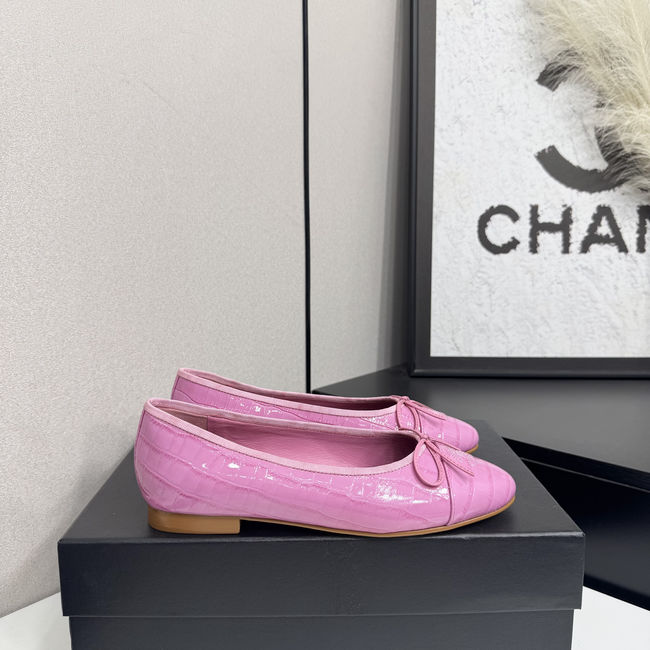 Chanel Ballet flats B26484-8