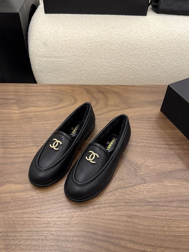 Chanel Moccasins B26485-1