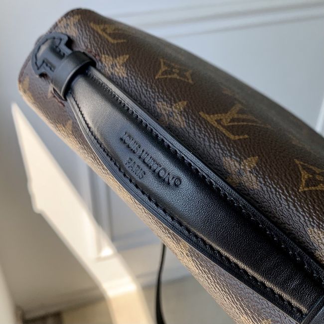 Louis Vuitton New Pochette Metis PM M3A801 black