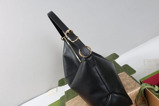 Gucci Starlet large shoulder bag soft leather A00CI2 black Gucci Starlet large shoulder bag soft leather A00CI2 black