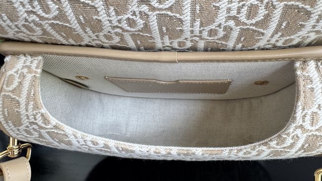 MEDIUM DIOR BOBBY BAG Warm Taupe Box Embroidery M2170 apricot MEDIUM DIOR BOBBY BAG Warm Taupe Box Embroidery M2170 apricot