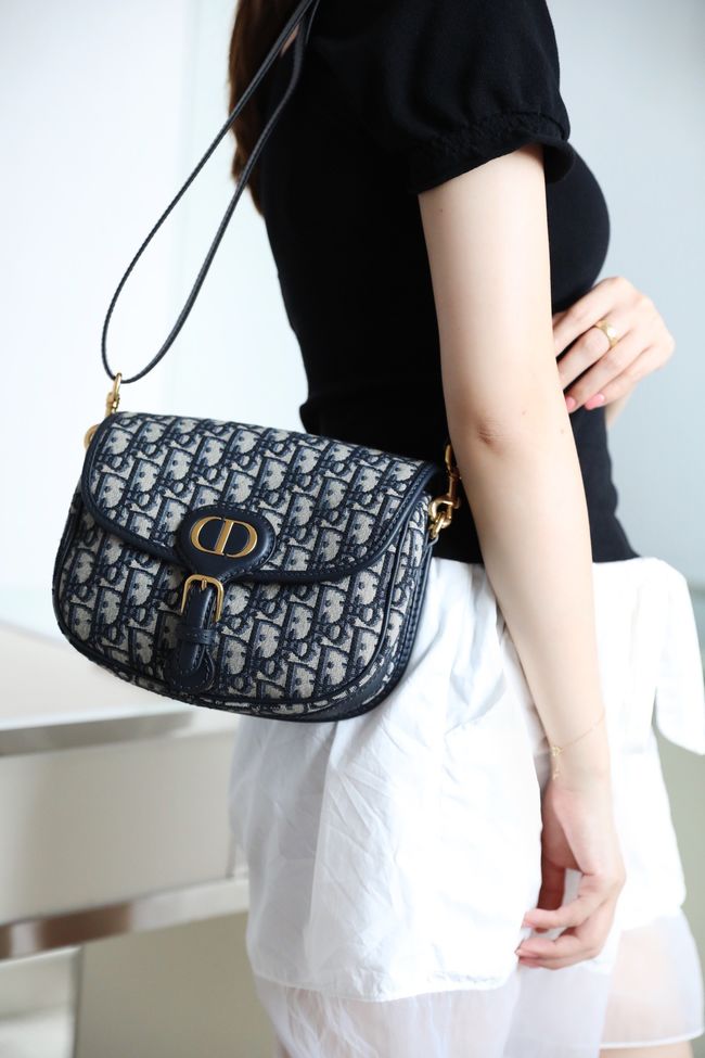 MEDIUM DIOR BOBBY BAG Warm Taupe Box Embroidery M2170 dark blue MEDIUM DIOR BOBBY BAG Warm Taupe Box Embroidery M2170 dark blue