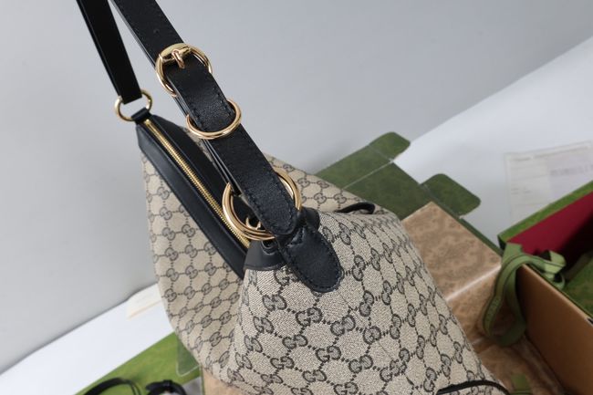 Gucci Starlet large shoulder bag A00CI2 black