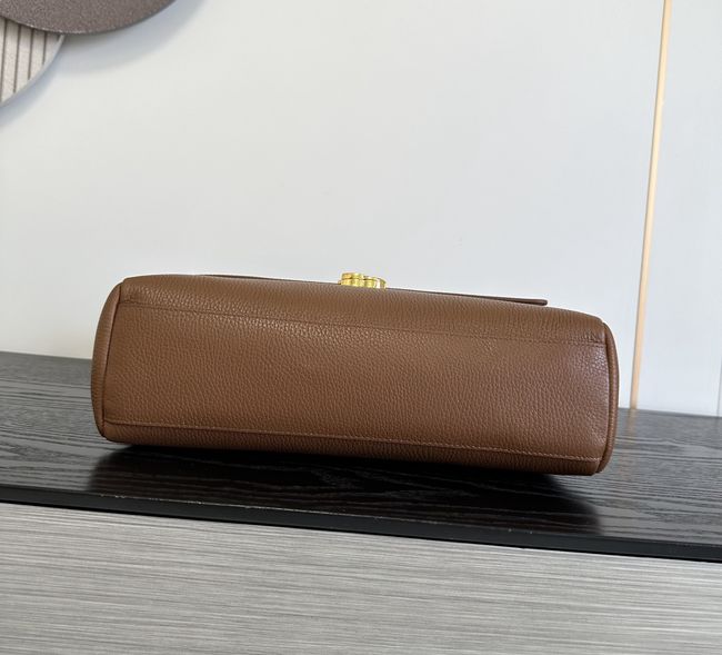 Chanel Maxi Flap bag AS6482 Camel