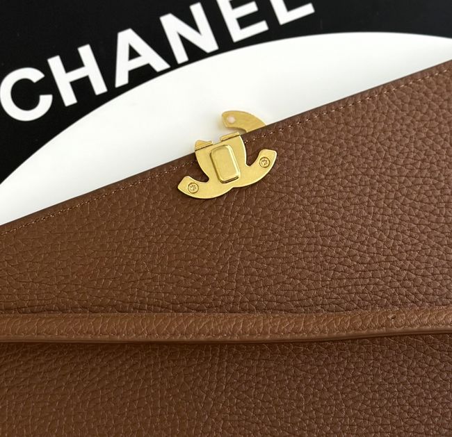 Chanel Maxi Flap bag AS6482 Camel