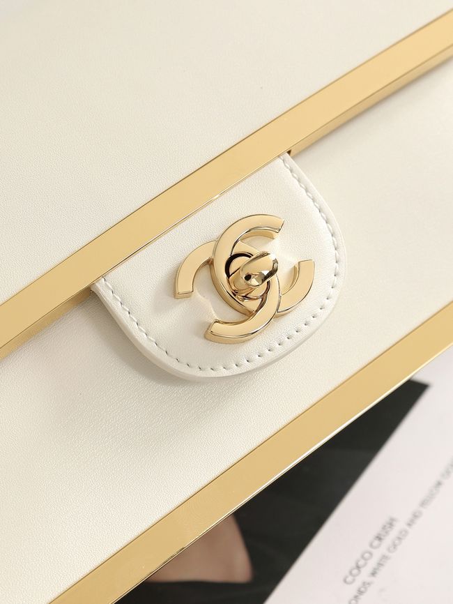 Chanel Mini Flap Bag AS6533 white