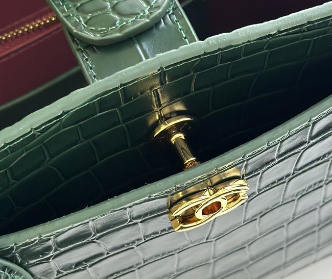 Chanel Small Shopping Bag AS6492 dark green Chanel Small Shopping Bag AS6492 dark green
