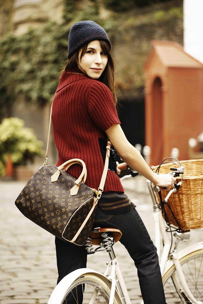 Louis Vuitton Monogram Canvas Speedy 25 with Shoulder Strap M40390 Louis Vuitton Monogram Canvas Speedy 25 with Shoulder Strap M40390