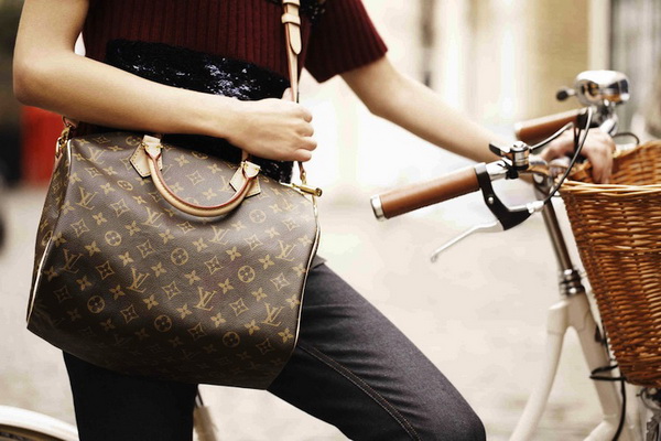 Louis Vuitton Monogram Canvas Speedy 25 with Shoulder Strap M40390 Louis Vuitton Monogram Canvas Speedy 25 with Shoulder Strap M40390