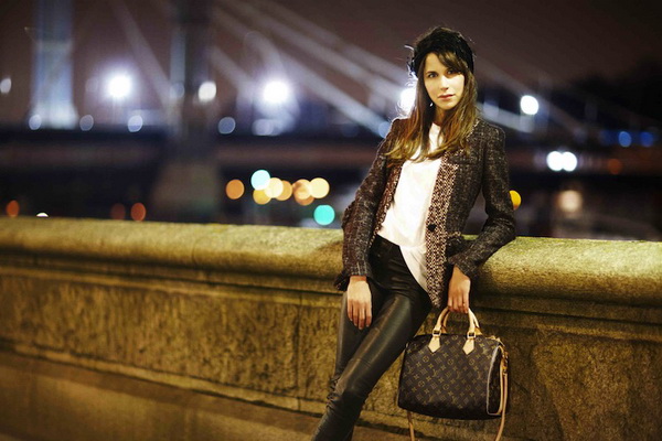 Louis Vuitton Monogram Canvas Speedy 25 with Shoulder Strap M40390 Louis Vuitton Monogram Canvas Speedy 25 with Shoulder Strap M40390