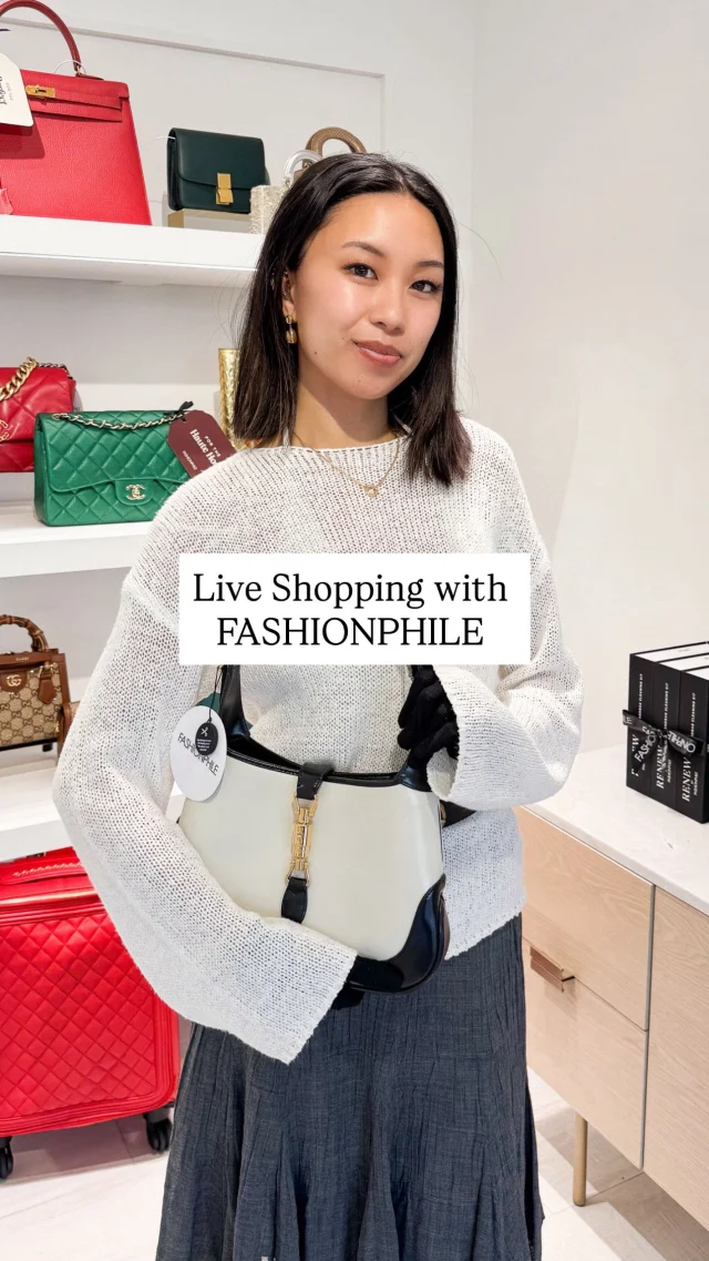 Tune in next week for 12 Days of Live 🛍️ Catch the first episode on 12/8 at 12:30PM ET.

💌 live@fashionphile.com to purchase any bag featured in today’s stream.